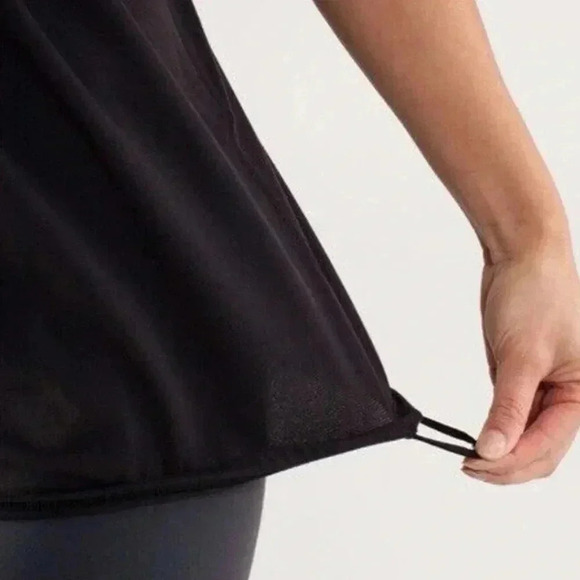 Lulu Lemon Women’s Power Dance Tank Top Racerback Loose Black Shelf Bra Size 6 - Picture 3 of 14